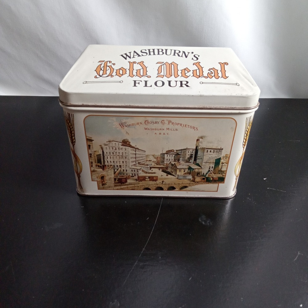 Vintage Gold Medal Flour Recipe Tin Washburn Mills Minneapolis Advertising Box